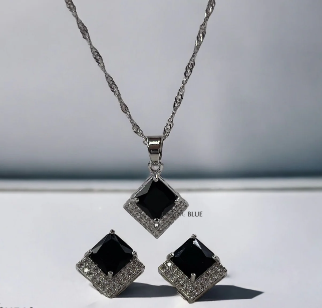 SHJ Square Pendent Set