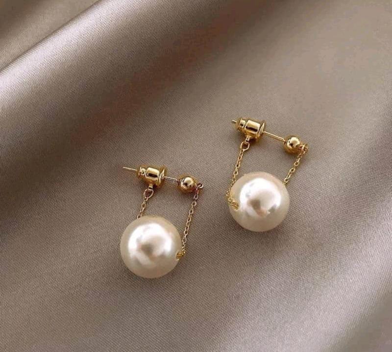 Pearl Drop Earrings