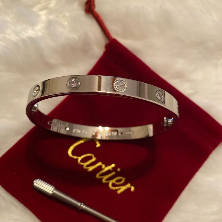 Cartier Handcuff A1 Quality